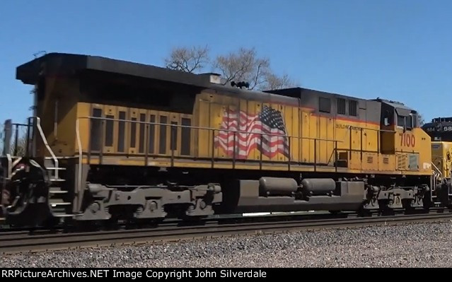 UP 7100